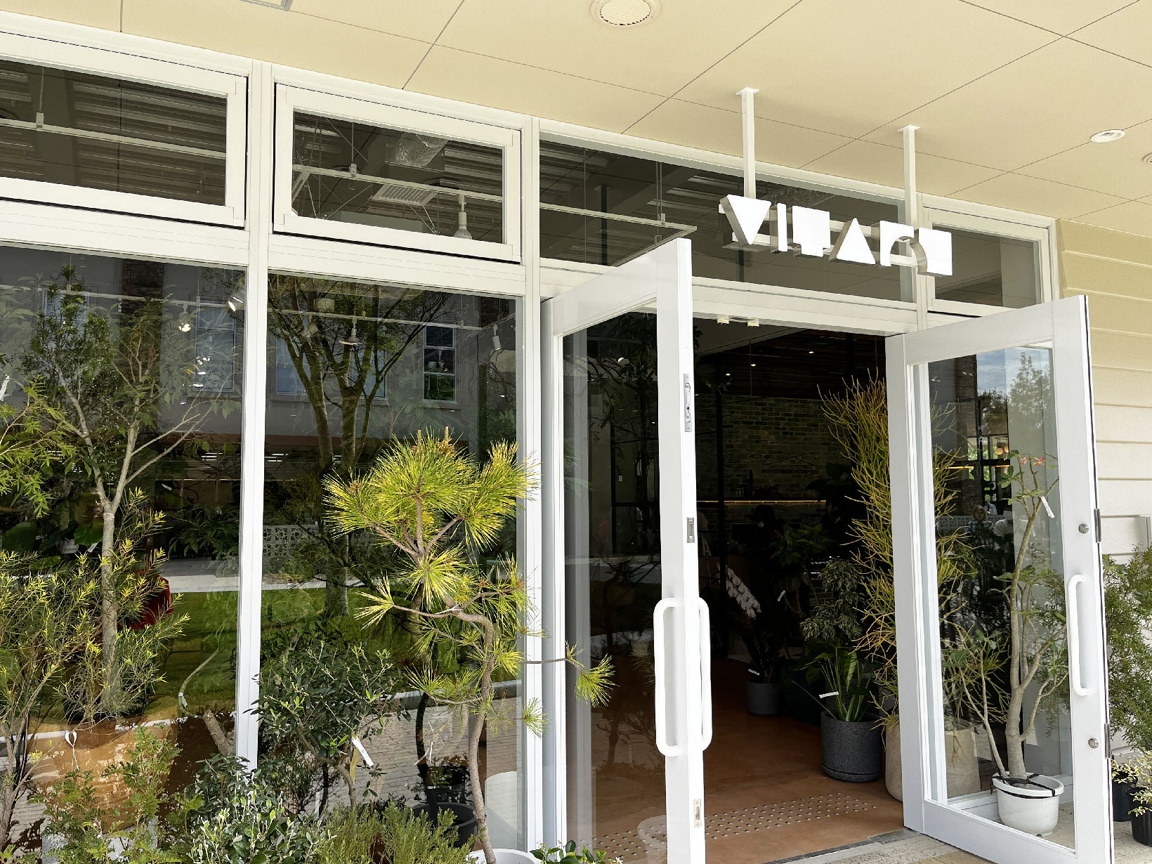 vitary 芦屋浜店